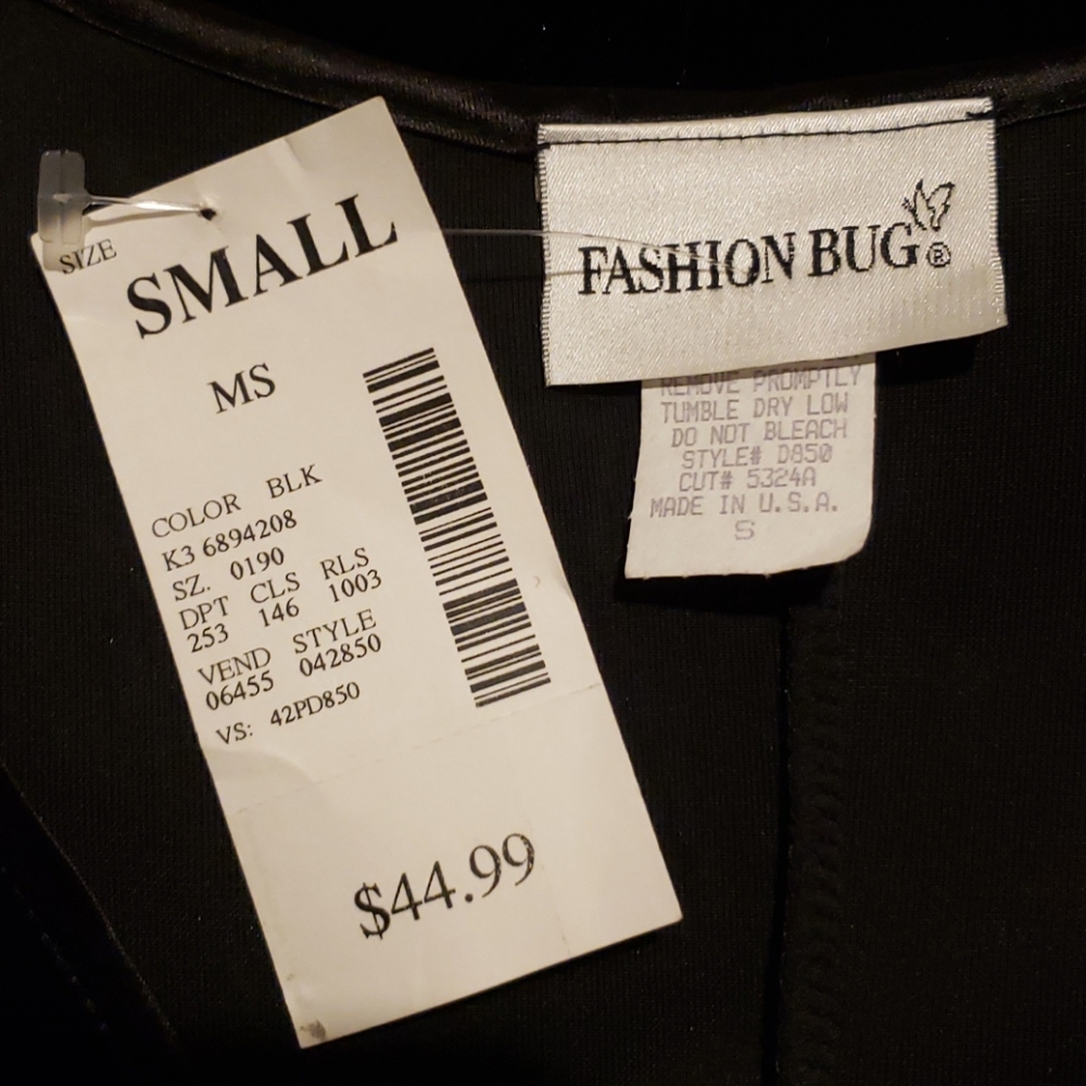 FASHION BUG DRESS - Picture 14 of 15